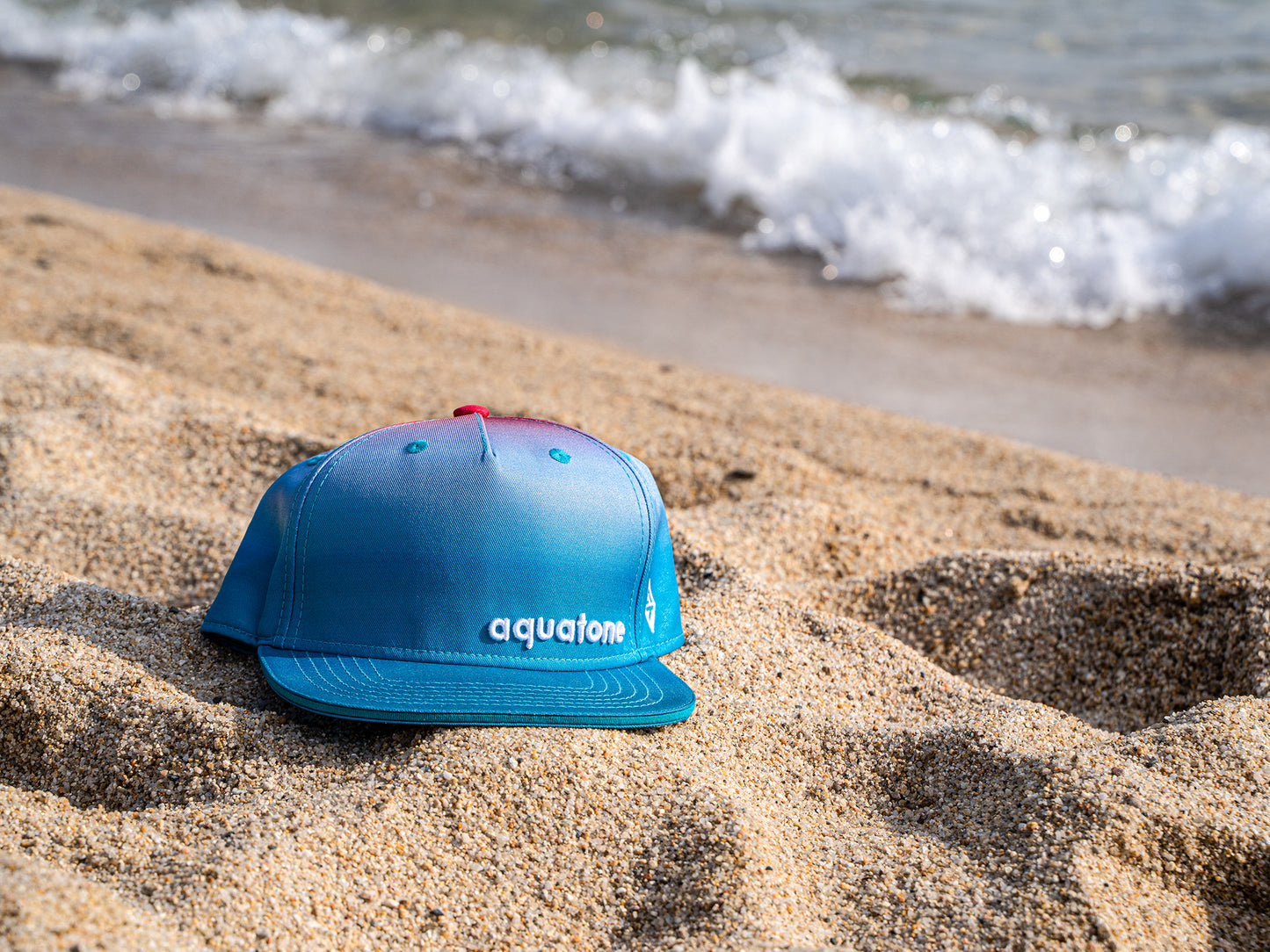 LOGO CAP