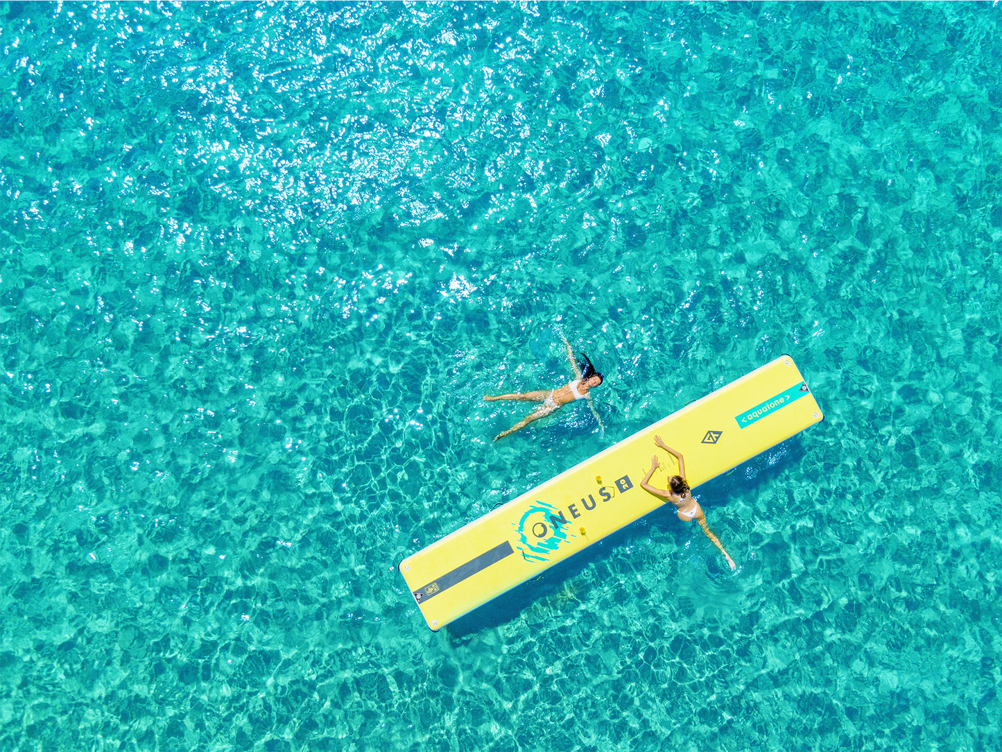 ONEUS 20'0" GYMNASTIC MAT + FLOATING Platform